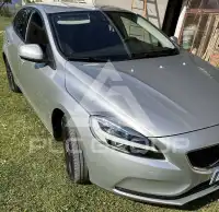 2019 Volvo V40
