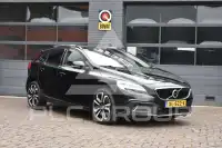 2019 Volvo V40