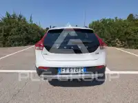 2019 Volvo V40