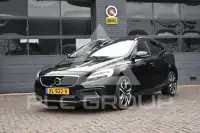 2019 Volvo V40