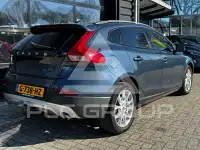 2019 Volvo V40