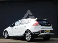 2019 Volvo V40