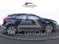 2019 Volvo V40