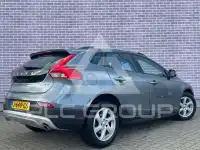 2019 Volvo V40