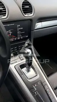 2019 Porsche 718