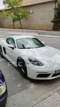 2019 Porsche 718