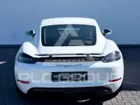 2019 Porsche Cayman
