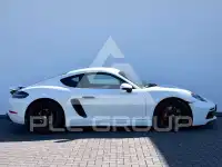 2019 Porsche Cayman
