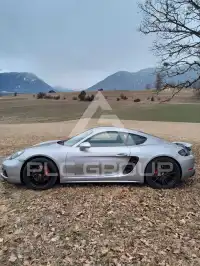 2019 Porsche Cayman