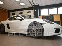 2019 Porsche Cayman