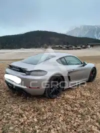 2019 Porsche Cayman