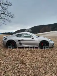 2019 Porsche Cayman