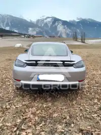 2019 Porsche Cayman