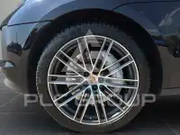 2019 Porsche MACAN