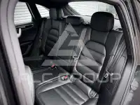 2019 Porsche MACAN