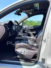 2019 Porsche MACAN