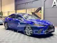 2019 Lexus ES300