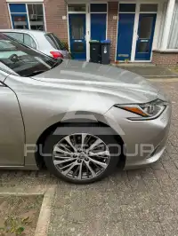 2019 Lexus ES300