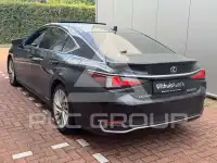 2019 Lexus ES300