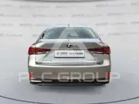 2019 Lexus IS300
