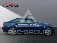 2019 Lexus IS300
