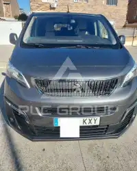 2019 Peugeot Traveller