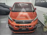 2019 Peugeot Traveller