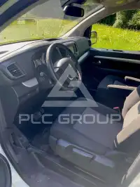 2019 Peugeot Traveller