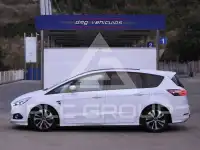 2019 Ford S-Max