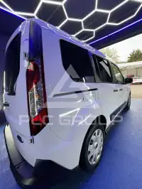 2019 Ford Tourneo