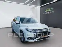 2020 Mitsubishi OUTLANDER