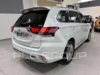 2020 Mitsubishi OUTLANDER