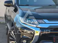 2020 Mitsubishi OUTLANDER