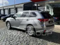 2020 Mitsubishi OUTLANDER