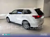 2020 Mitsubishi OUTLANDER