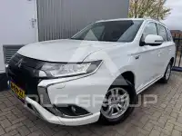 2020 Mitsubishi OUTLANDER