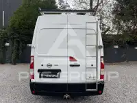 2020 Nissan NV 400