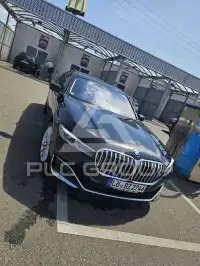 2020 BMW 740