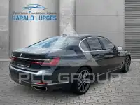 2020 BMW 740