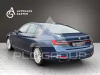 2020 BMW 740