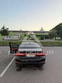 2020 BMW 740