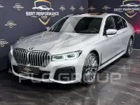 2020 BMW 740