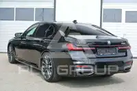 2020 BMW 740