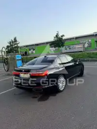 2020 BMW 740
