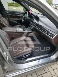 2020 BMW 750