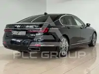 2020 BMW 750