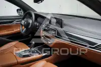 2020 BMW 750
