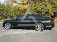 2020 BMW 750