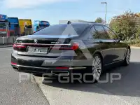 2020 BMW 750