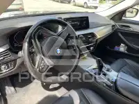 2020 BMW 530
